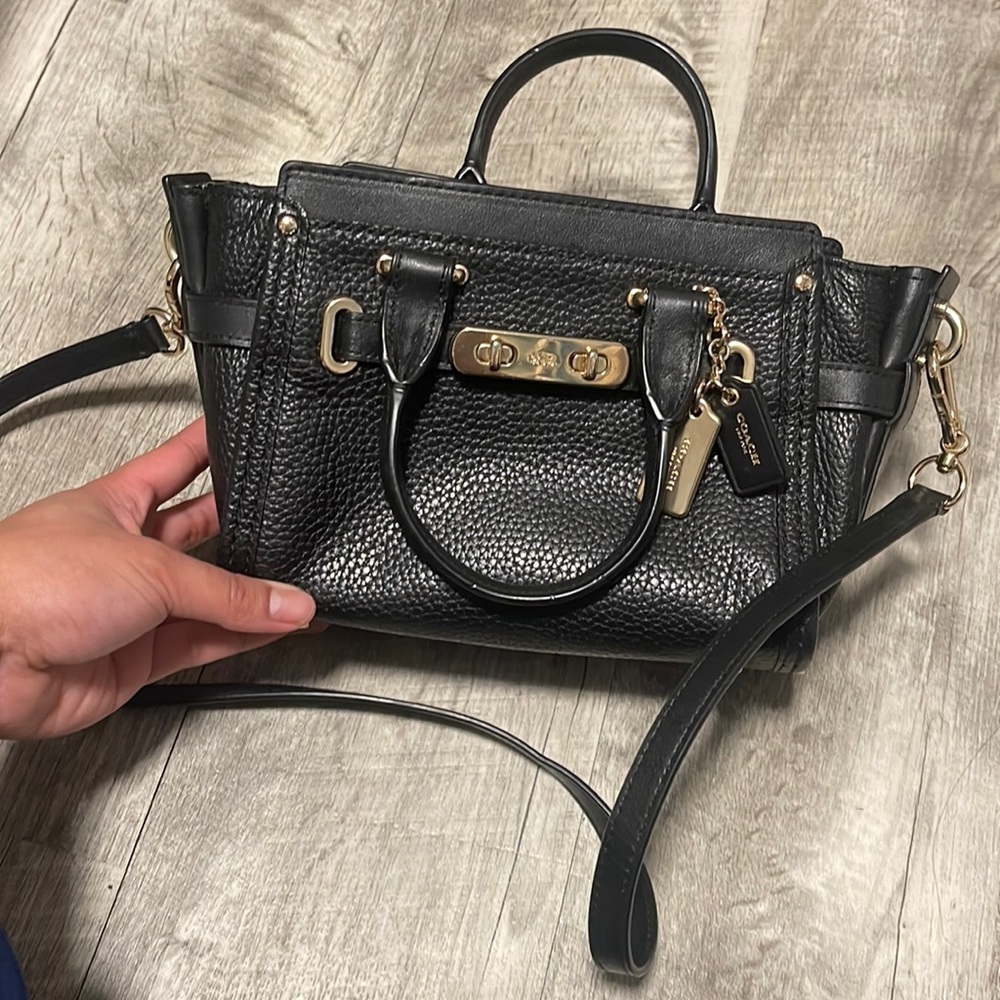 COACH SMALL CROSSBODY BAG